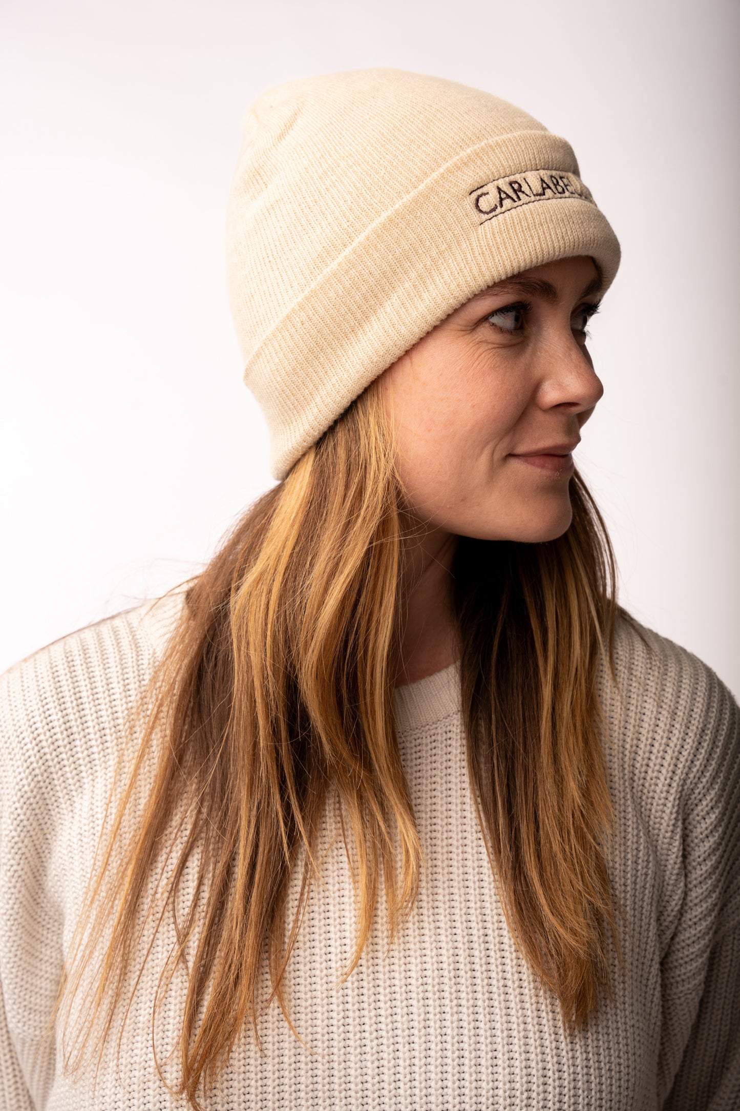 CARLABELLE Beanie Beige