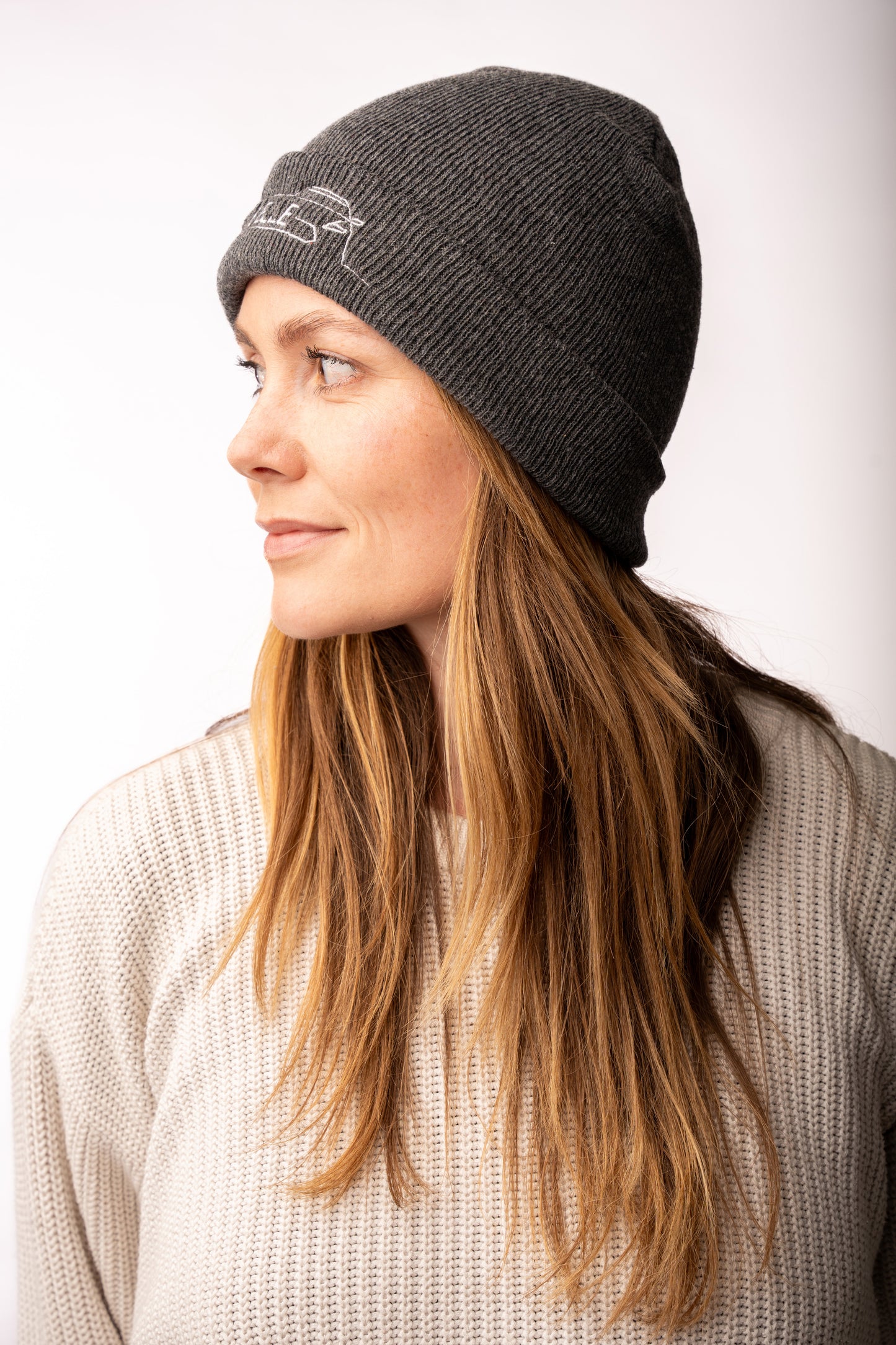 CARLABELLE Beanie Dark Grey